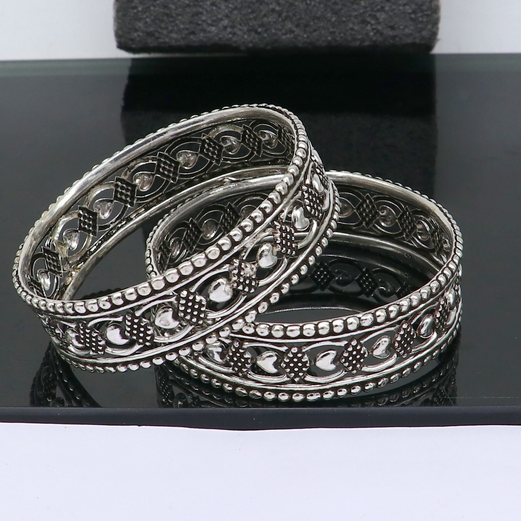 Voyager Tuareg Bangle Pair – Marteau