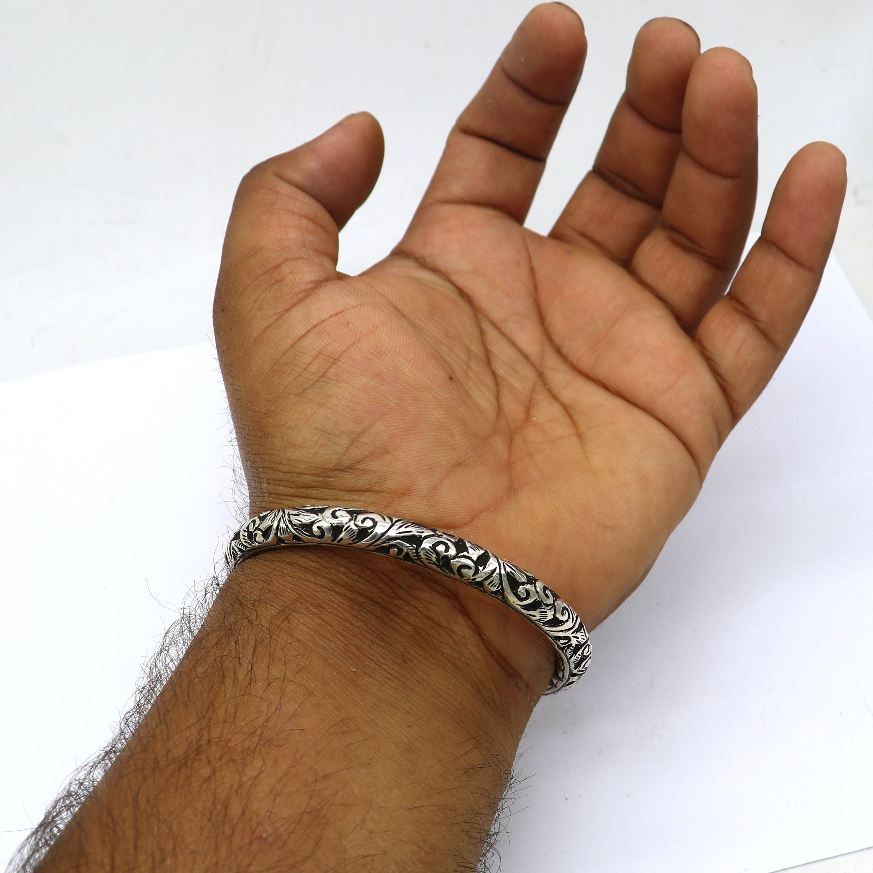 925 Sterling Silver Handmade Chitai Bangle Bracelet Kada 925 Sterling Silver Handmade Chitai Bangle Bracelet Kada