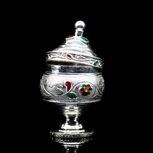 Vintage antique design Solid silver handmade trinket box, God serving Prasad container box, Kumkum box, Sindur box, best brides gift stb125