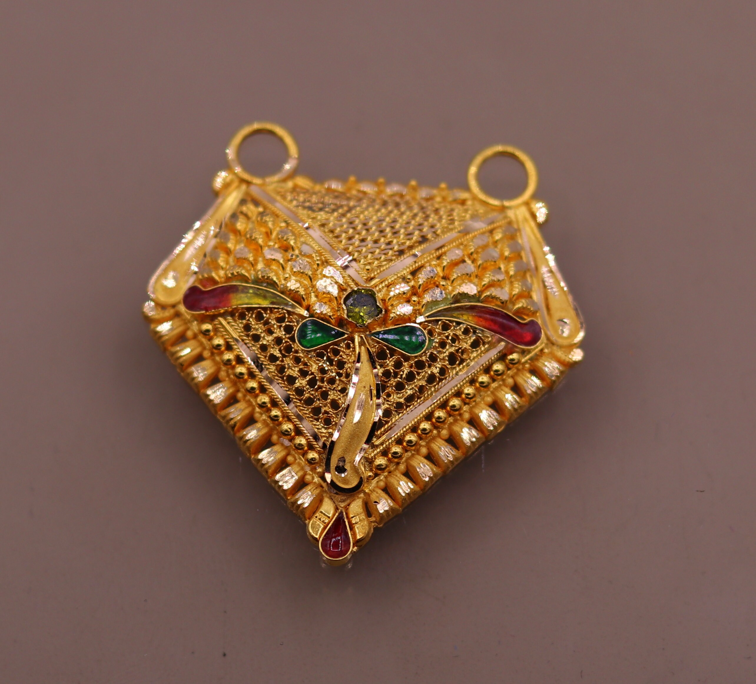 22karat Yellow Gold Handmade Genuine Amazing Filigree Work Pendant