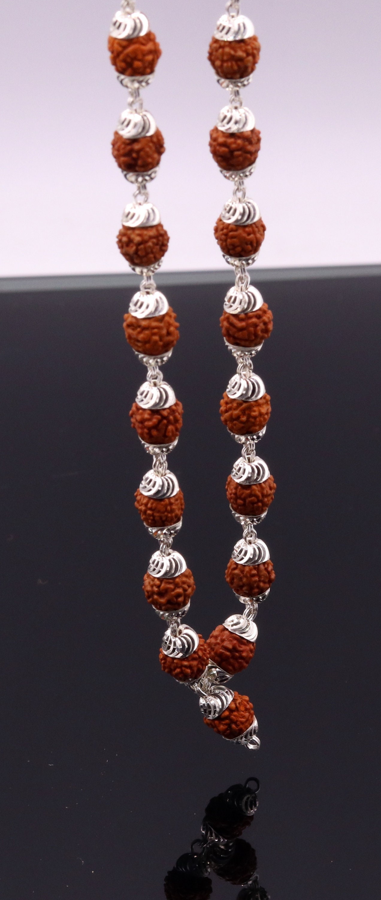 Silver chain with rudraksha pendant Clearance