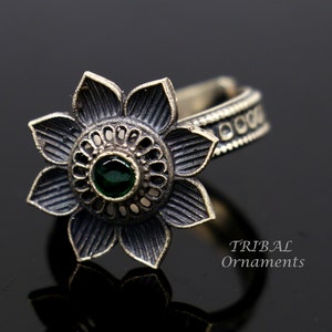 floral design 925 sterling solid silver fabulous craftsmanship vintage design tribal adjustable ring band for women Rajasthan India SR334