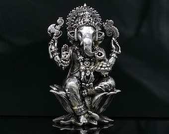 銀糸　船彫刻　置物 銀糸で紡いだ船の彫刻：インドネシアのヴィンテージフィリグリーモデル