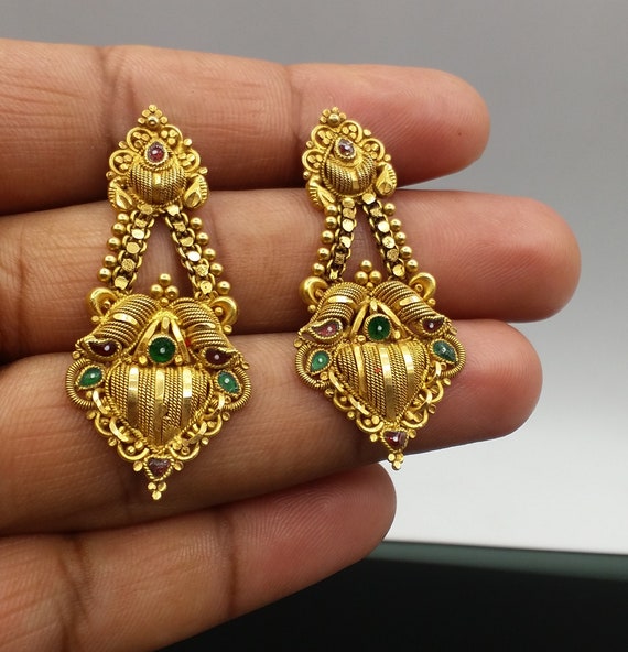 Gold earrings clearance traditional designs