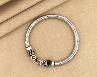 【GW SALE最終日】 Snake Bracelet Slim 7.7インチ 4.5MM Amazing Vintage Design Customized Stylish Snake Chain