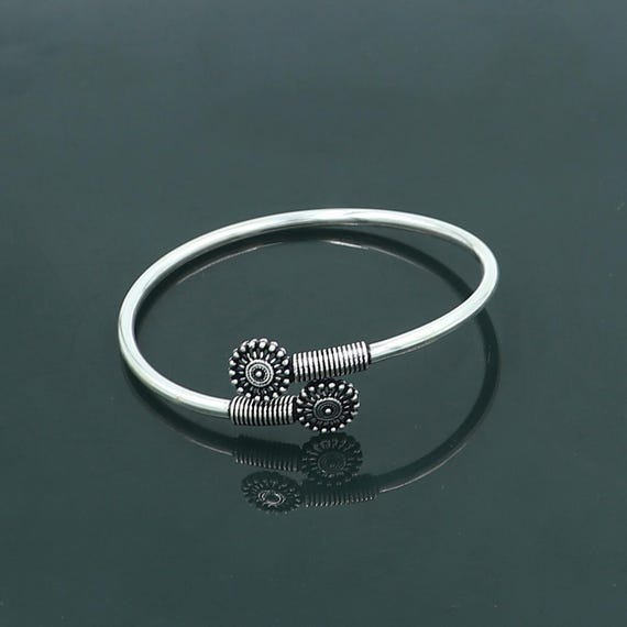 925 Sterling Silver Handmade Flower Design Stylish Kada Bangle