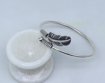 925 Sterling Silver Handmade Stylish Leaf Design Kada Bangle