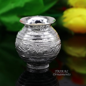 Pure 925 sterling silver handmade plain small Kalash or pot, unique special silver puja article, water or milk kalash pot india su969