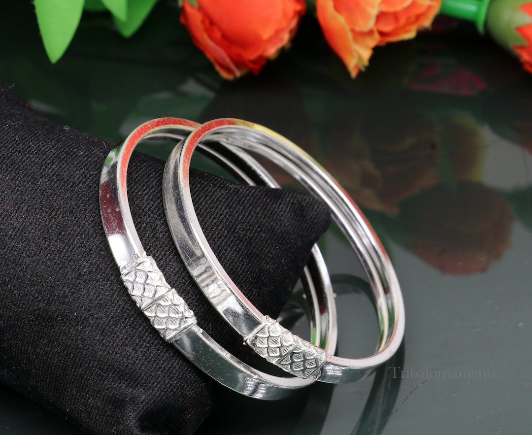 Plain Shiny Design Sterling Silver Handmade Excellent Bangle Plain Shiny Design Sterling Silver Handmade Excellent Bangle