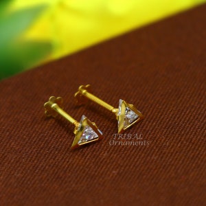 4mm 18kt yellow gold handmade single stone Triangle shape stud earring cartilage earring customized unisex screw back jewelry er154