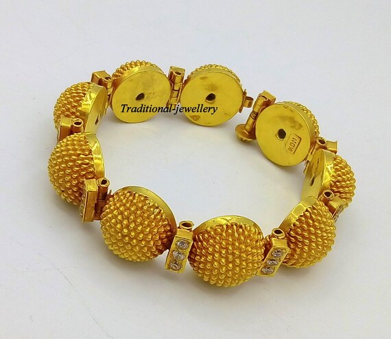 Gajra bangles design gold deals