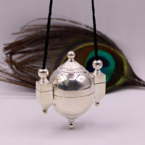 Indian lord Shiva lingam box container box sterling silver pendant jewelry from rajasthan india nsp114