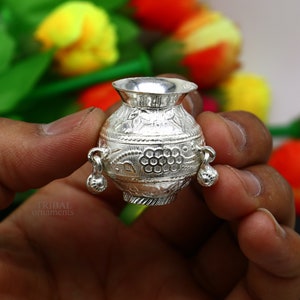 Exclusive 925 sterling silver handmade plain small Kalash or pot, unique special silver puja article, water or milk kalash pot india su706
