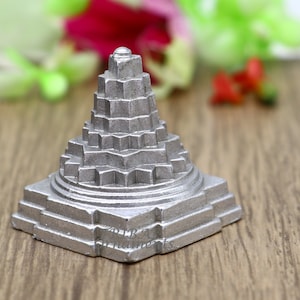 Divine Solid mercury 3d pyramid of shree yantra, Parad Mahalakshmi Yantram figurine for puja at home best way for wealth and prosperity MA05