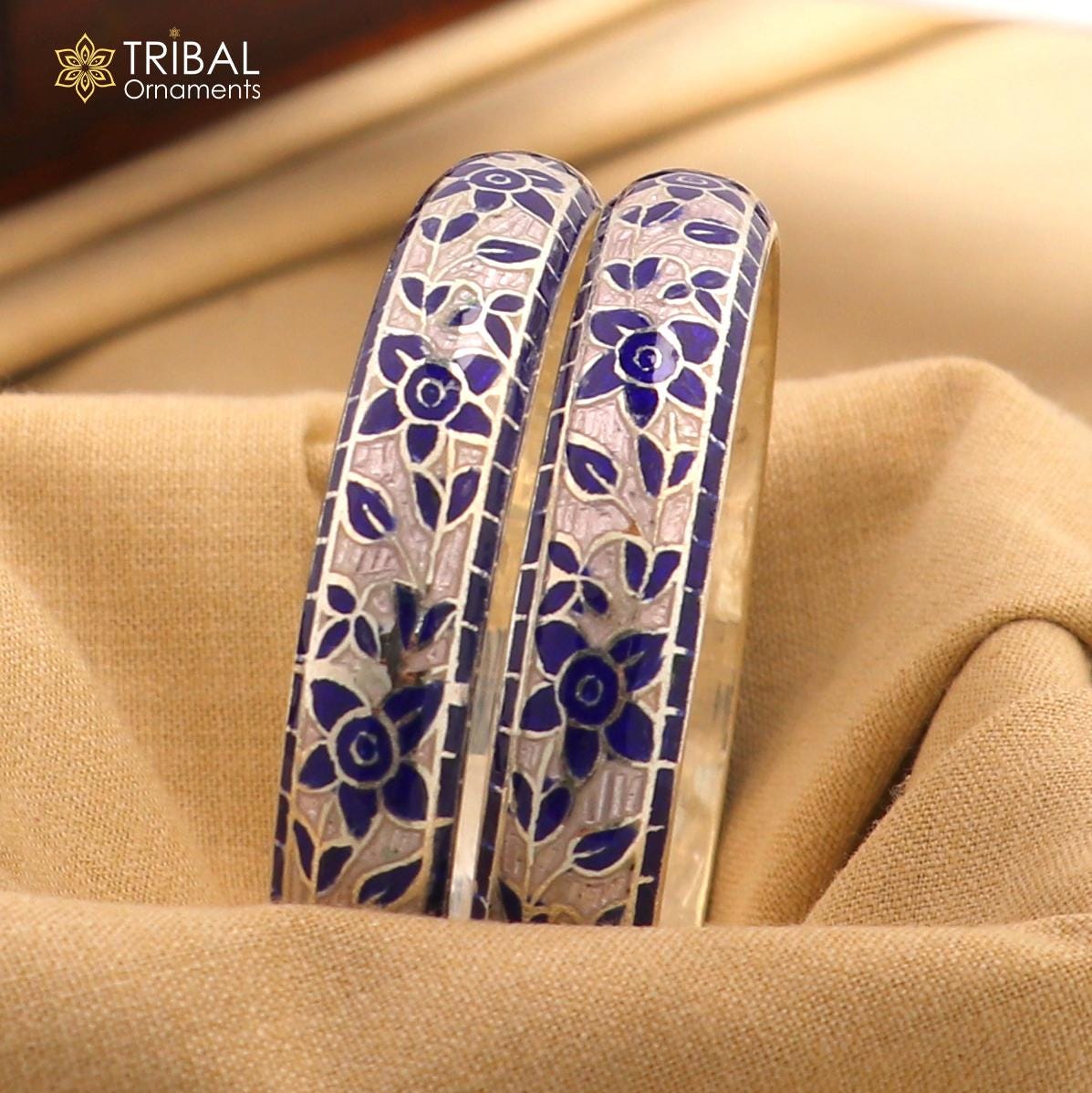 エナメル装飾 シルバーバングル 925スターリングシルバー、ハンドメイド、マルチカラーエナメル