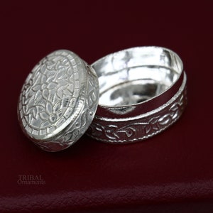 925 solid silver vintage oval shape brides gift kajal box, trinket box, sindur box, eyeliner box, silver utensils, best bridal gift stb341