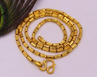 Vintage design Handmade Genuine 22 karat yellow gold gorgeous baht chain stylish chain gifting jewelry from india