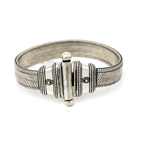 Geometric Snake Amazing Quality Vintage Navajo Sterling Native American Jewelry Silver Bracelet Geometric Snake Amazing Quality Vintage Navajo Sterling Native American Jewelry Silver Bracelet
