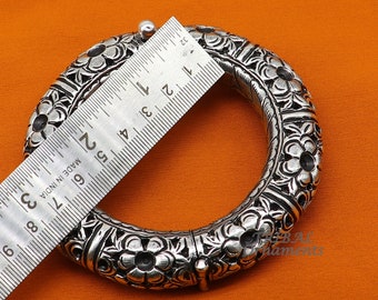 925 Sterling Silver Handmade Chitai Work Bangle Bracelet
