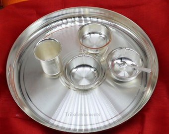 銀製の皿 Yahoo!オークション - 【治】宮本商行製 純銀製(SILVER999) 菊皿 銀重2