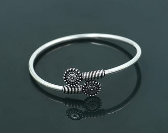 アクセサリー ritsuko karita Silver Hook bangle Amazon.com: Ridged Arrow .925 Sterling Silver West Indian