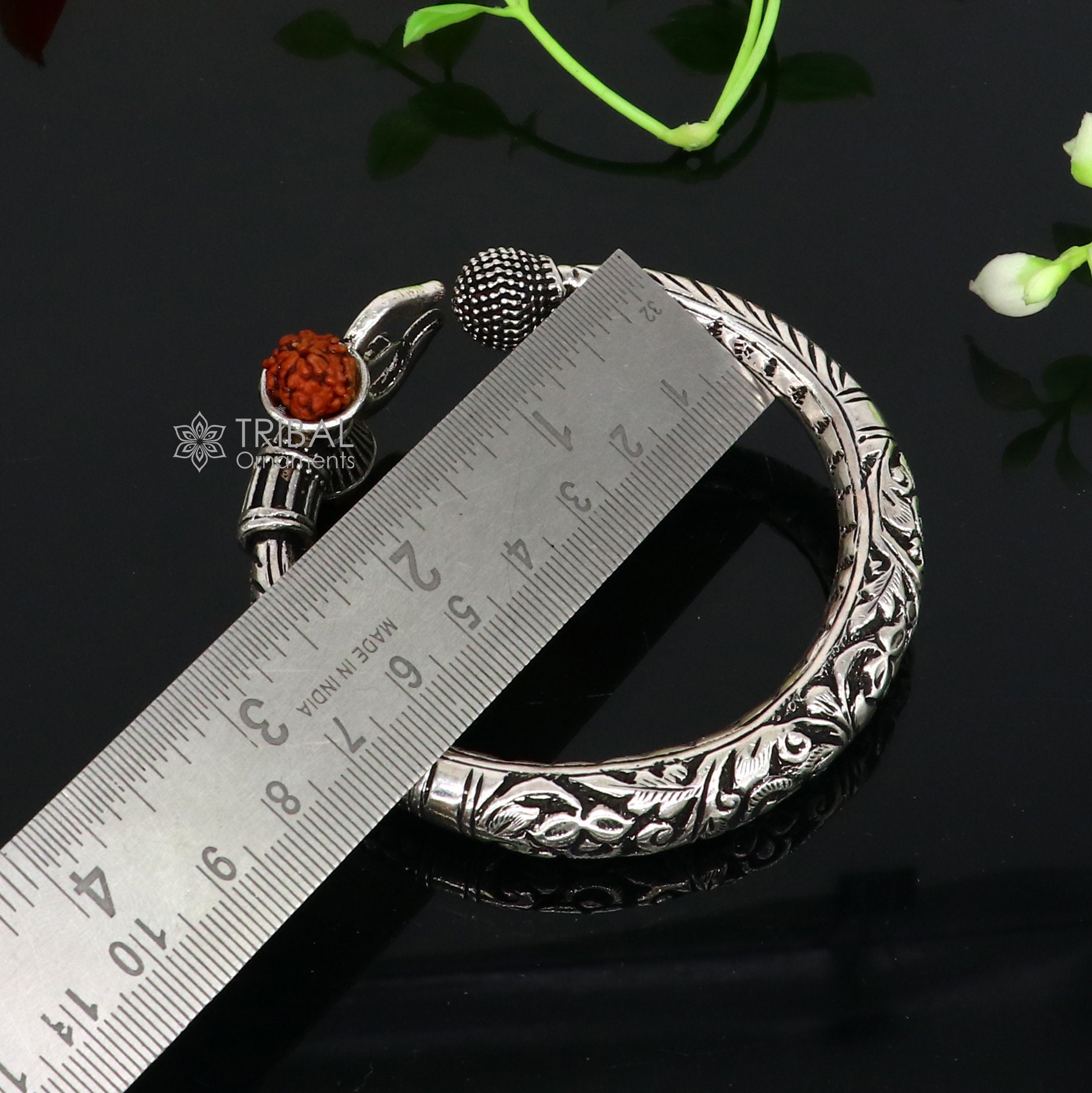 TWIST BANGLE | CTHY