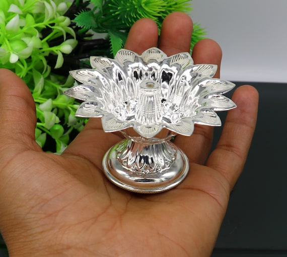 Silver oil lamp deals