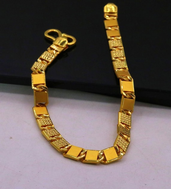 Buy Vaibhav Jewellers 22K Plain Gold Nawabi Bracelet 65VH3333 Online from  Vaibhav Jewellers