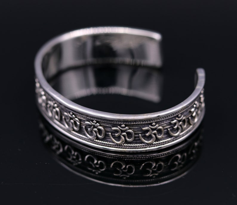925 sterling Stylish handcrafted silver /'AUM/' mantra bangle bracelet adjustable kada unisex ethnic stylish fashionable jewelry india nsk140