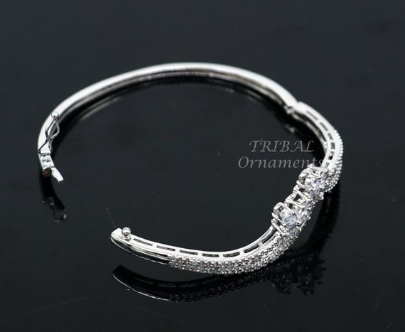 925 Sterling Silver Handmade Amazing Cubic Zircon Cuff 925 Sterling Silver Handmade Amazing Cubic Zircon Cuff