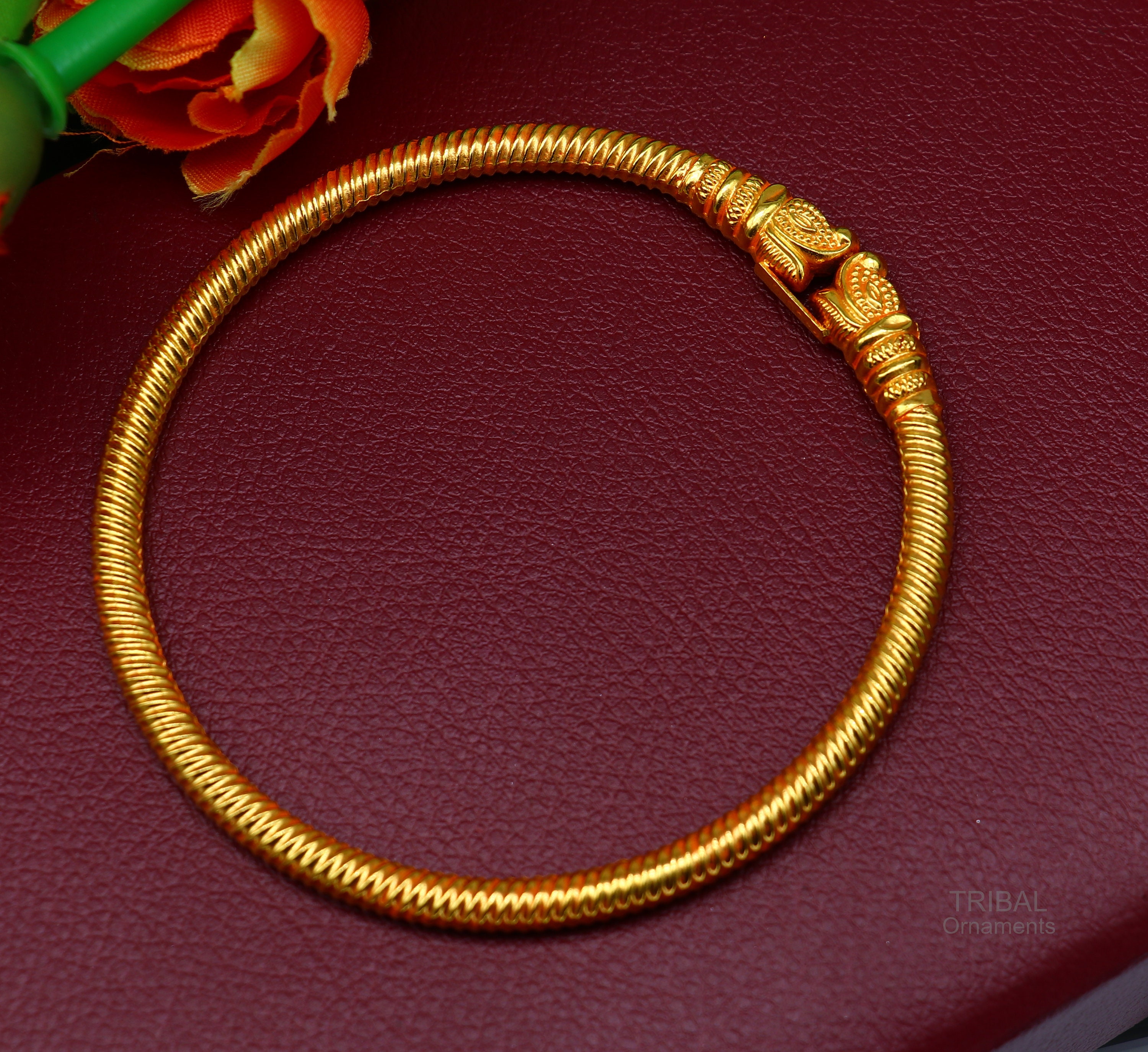 22 Kt Yellow Gold Handmade Customized Vintage Unique Design