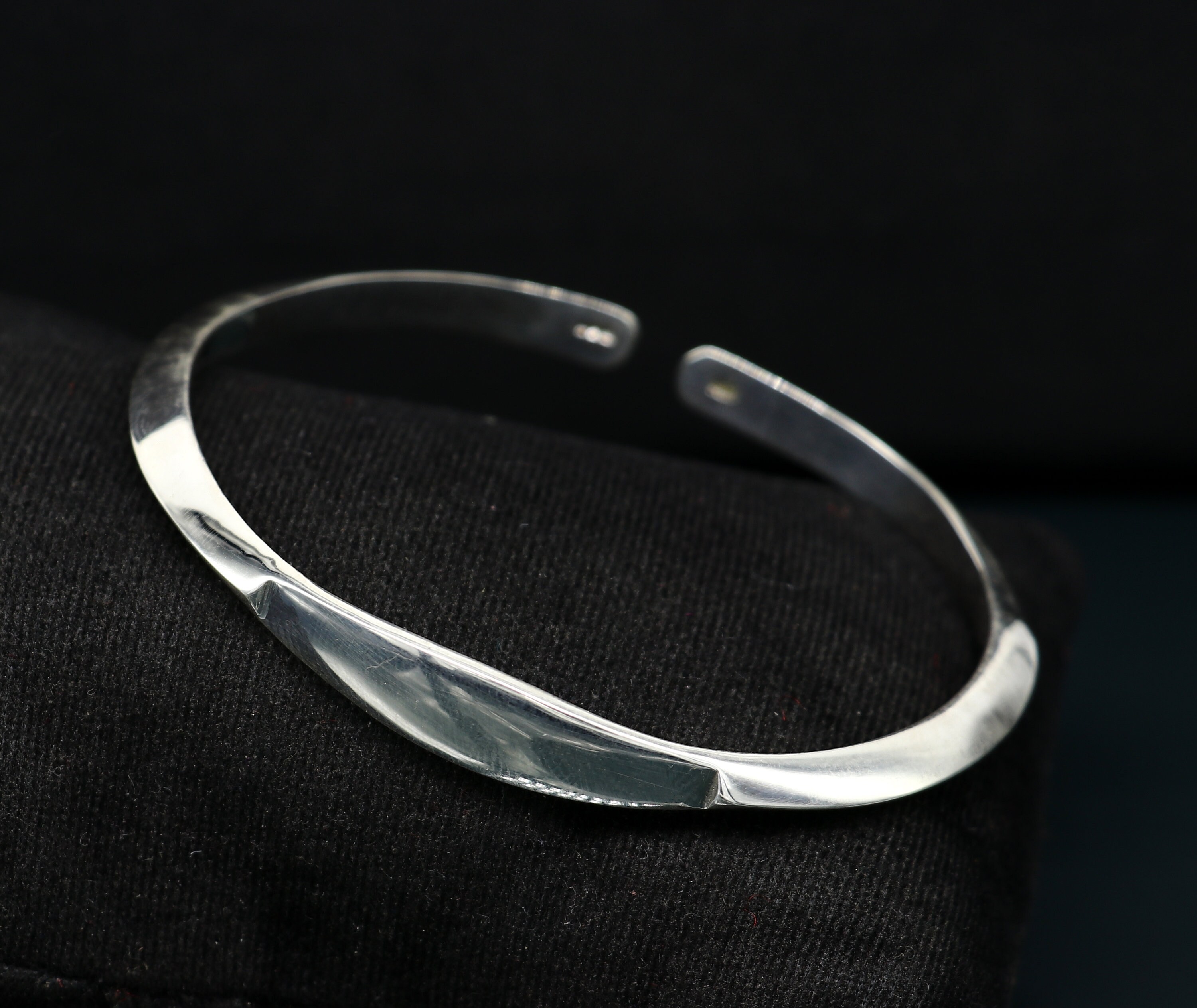 925 Sterling Silver Plain Shiny Designer Bangle Bracelet Kada