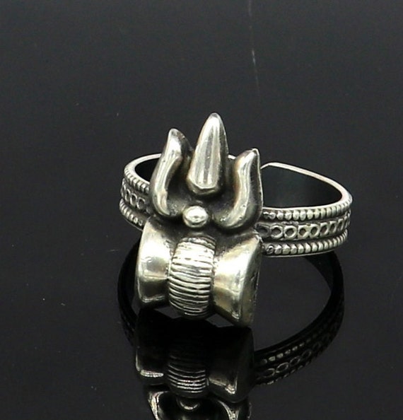 Shiva Magic Silver Ring with Shiva Shell-IRG0590SW -