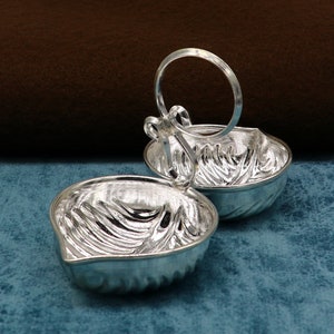 Handmade pure 925 sterling silver gorgeous leaf design stylish tilak combo mini bowl, tilak patra, puja utensils, temple article su180