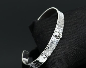 アクセサリー Engrave the X bangle Bold Bangle Set – Nikki E. Designs