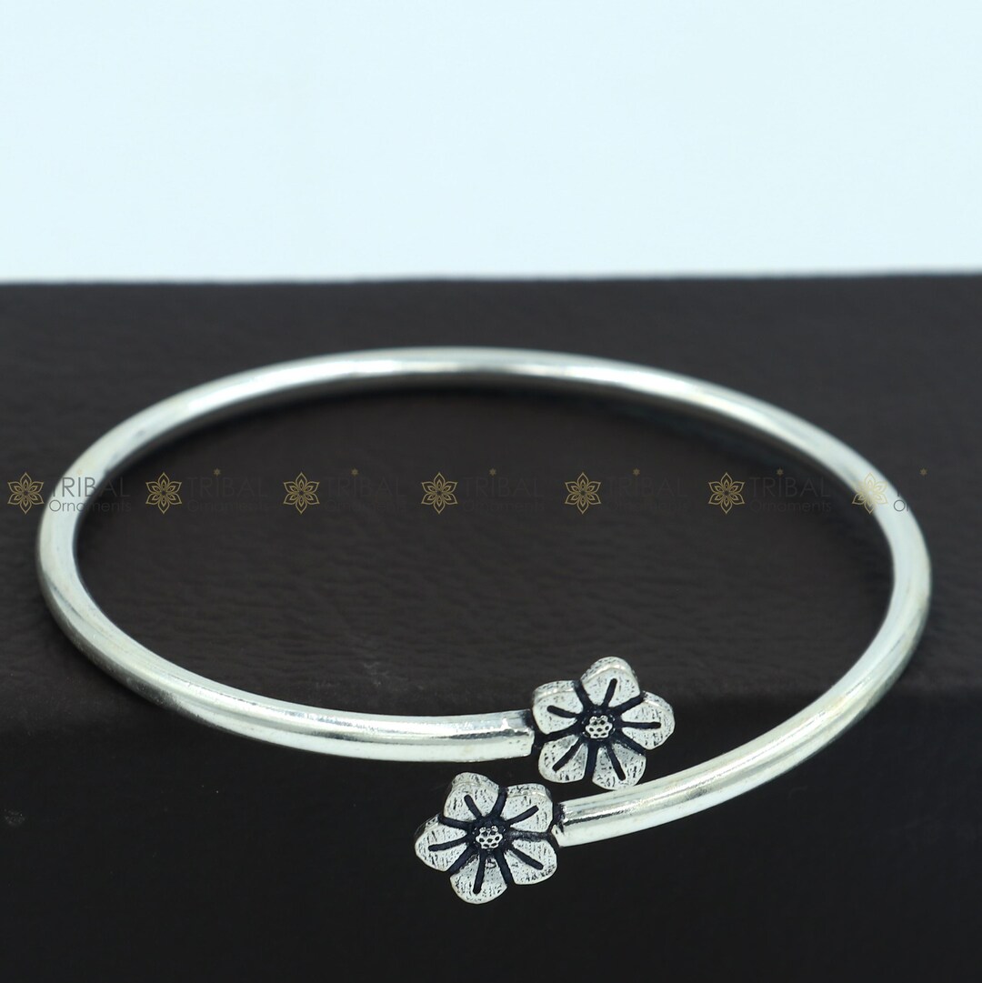 925 Sterling Silver Handmade Flower Design Stylish Kada
