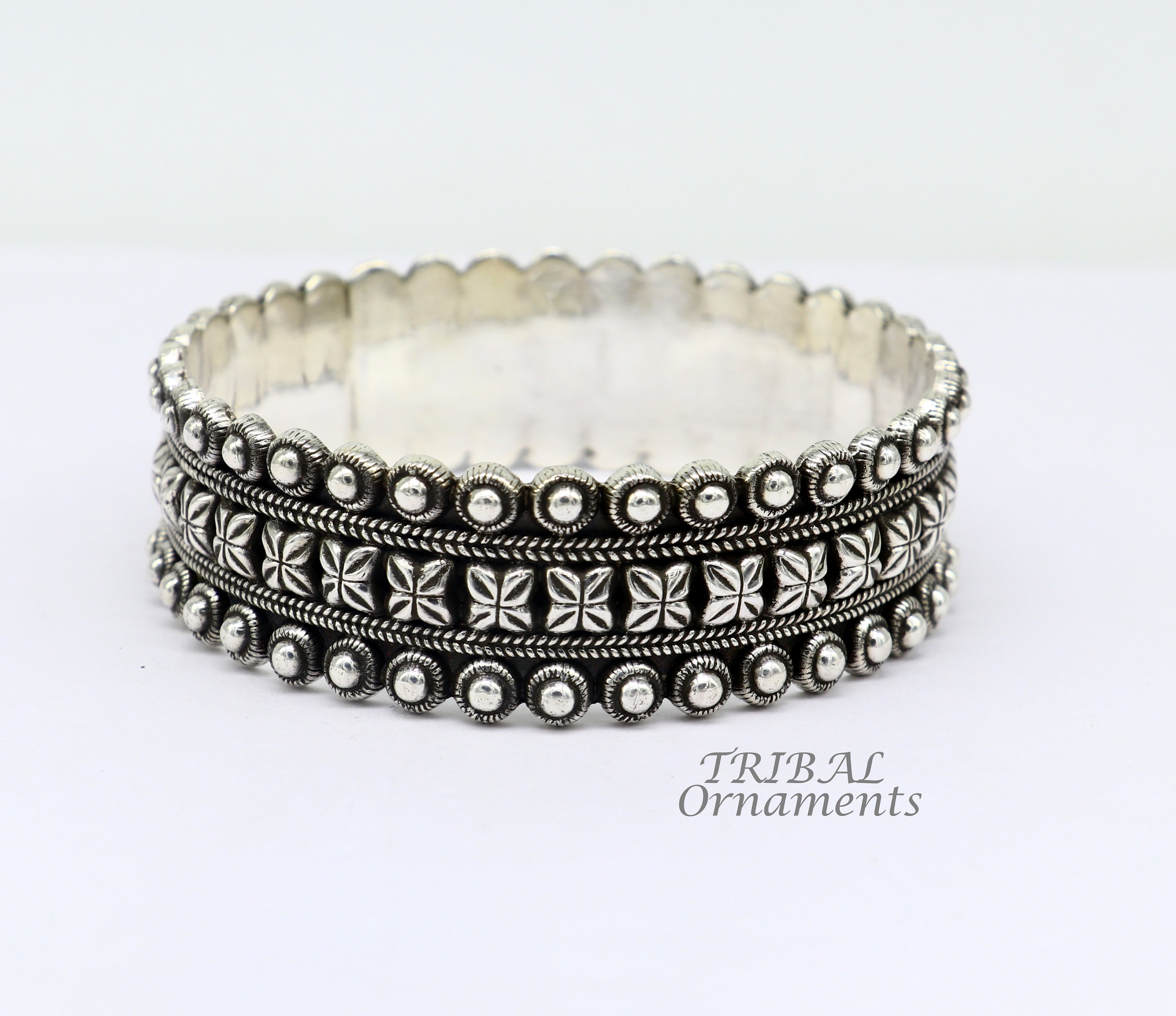 Sterling Silver Floral Locket Bangle Bracelet QB1132 – Shirin Diamonds
