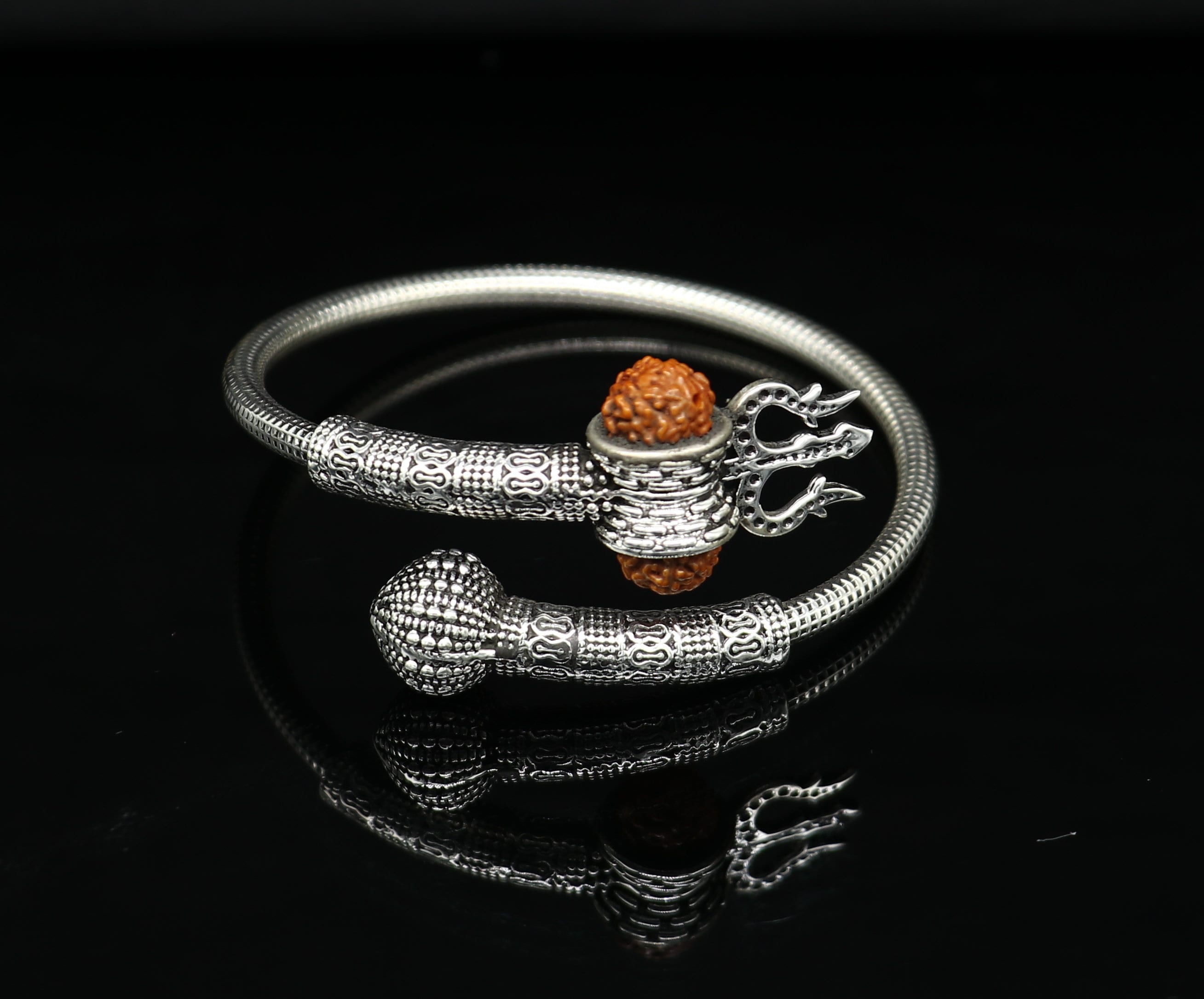 SILVER925 KOMARU TRIVAL BANGLEシルバーブレスレット SILVER925 KOMARU TRIVAL BANGLEシルバーブレスレット SILVER925