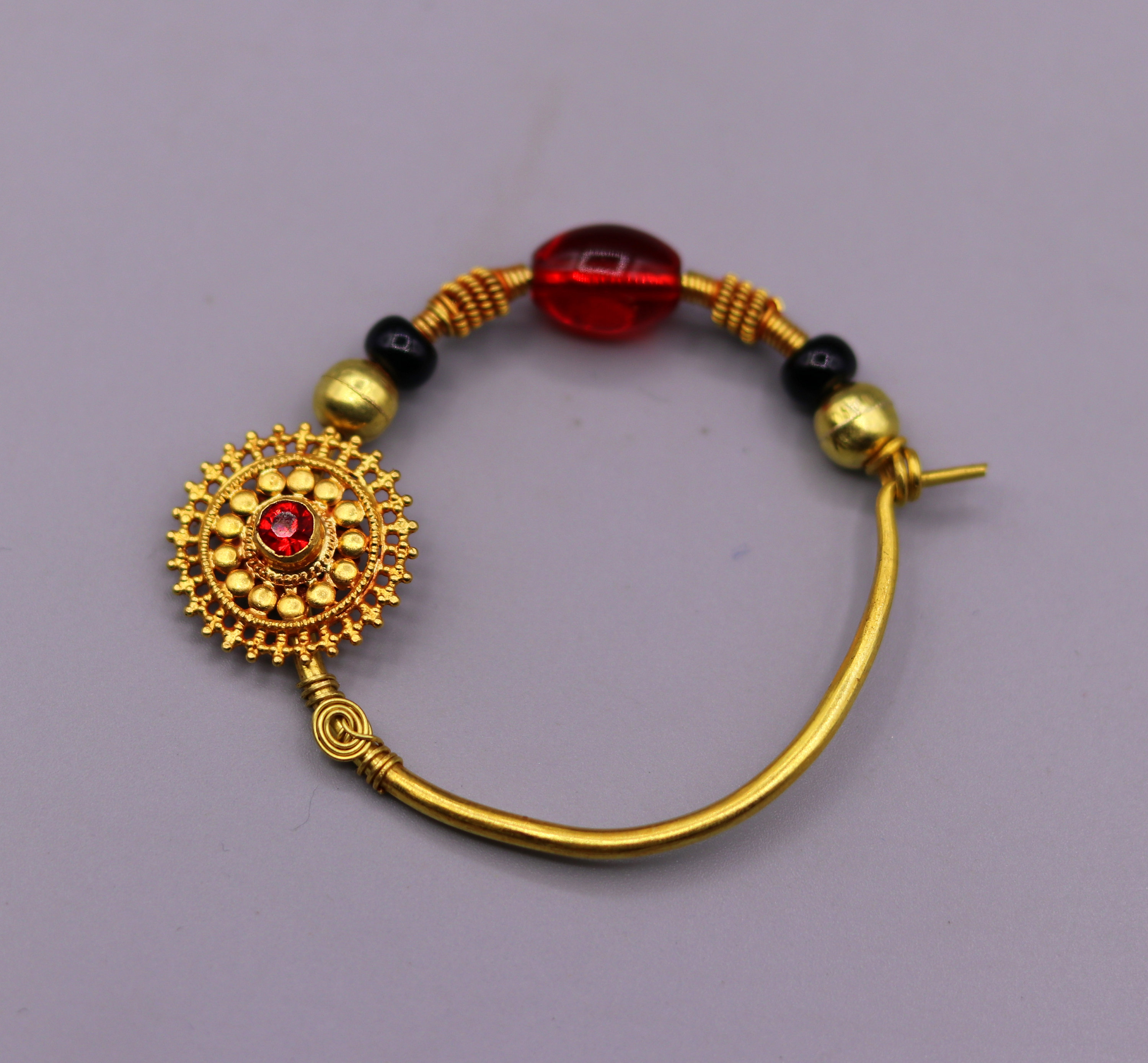 Vintage Handmade 20kt Yellow Gold Fabulous Queen Jodha Nath Nose