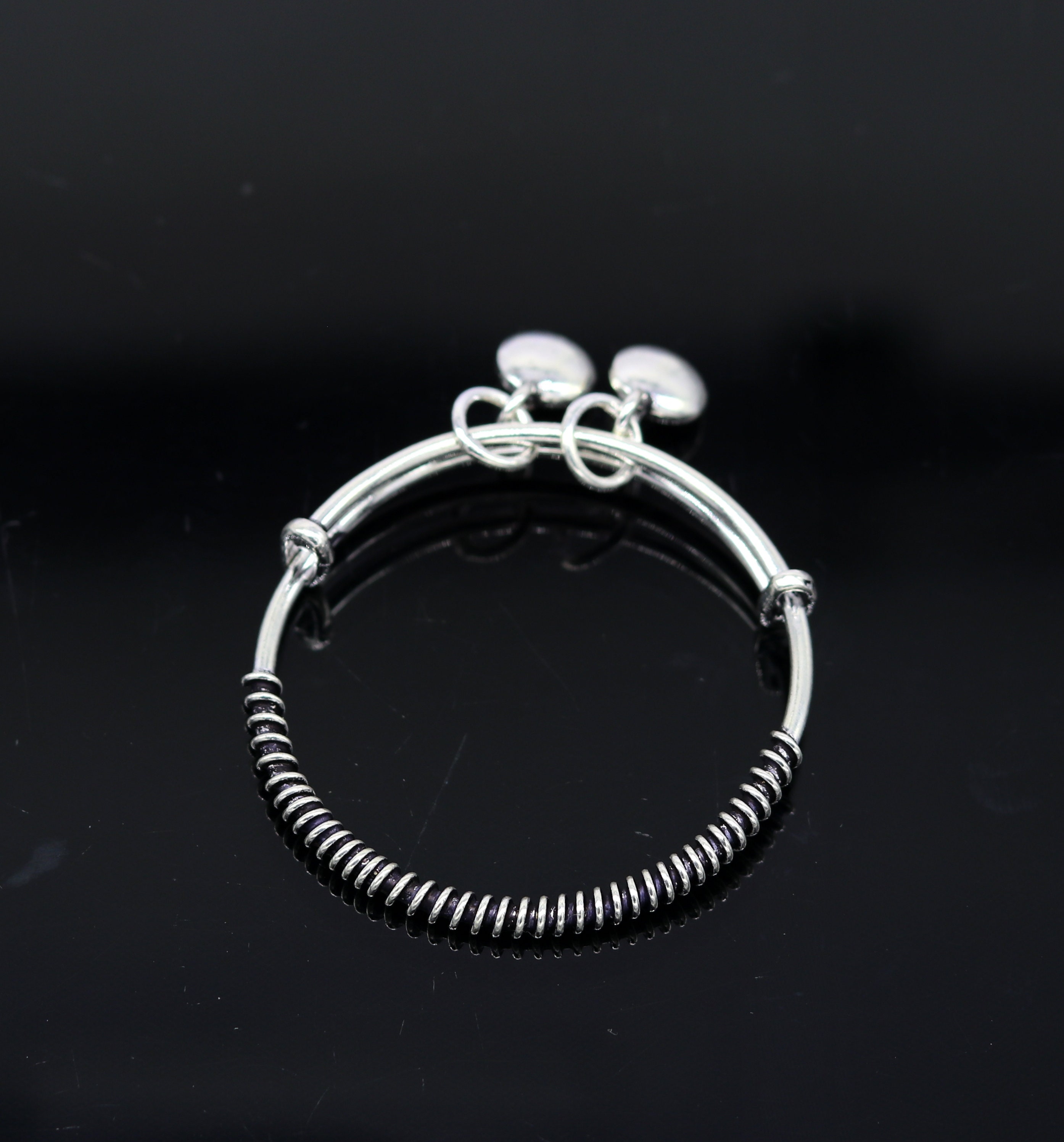 Handcrafted Stylish Design 925 Sterling Silver Exclusive