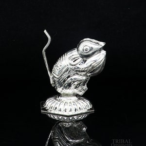 Lord Ganesha Vahan Mushak  maharaj sterling silver handmade small article for puja, best gift for lord Ganesha, divine statue su612