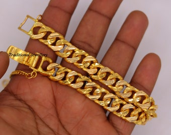 Authentic 22kt yellow gold handmade solid gold curb cuban link chain bracelet fabulous diamond cut design men's jewelry br21