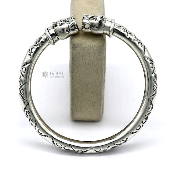 Vintage Lion Face Design Handcrafted Design Work 925