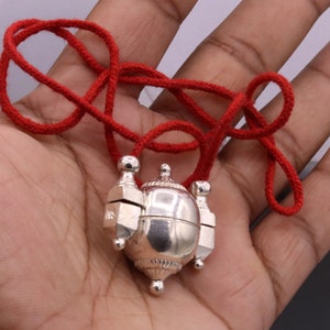 Vintage mantra box fabulous handmade silver amulet god shiva pendant container box  tribal jewelry sa08