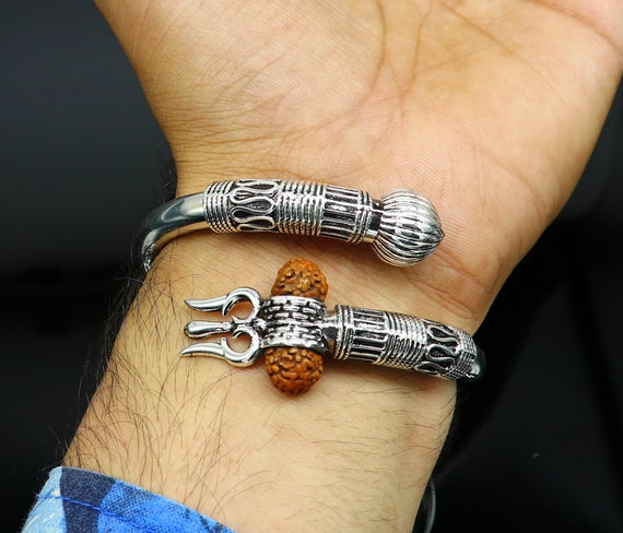 Silver Oxidized Designer Handcrafted Lord Shiva/Shiv Trishul Rudraksha  Damroo Bahubali Kada Bracelet Bangle Free Size Cuff Kada Spiritual  Jewellery for Men/Women – Aakarshan by Kavya