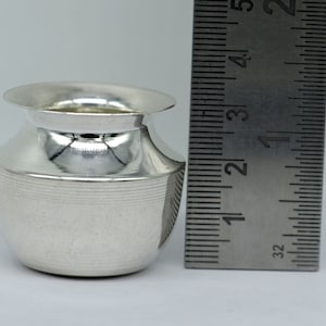 Pure 925 sterling silver handmade plain small Kalash or pot, unique special silver puja article, water or milk kalash pot india sv163