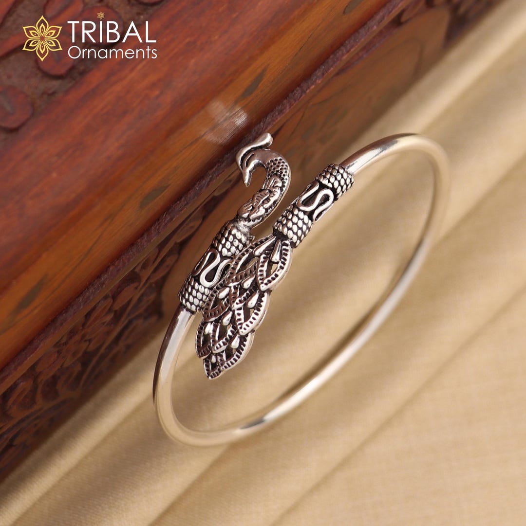 Peacock Hanging Bracelet Designs Premium Bridal Bangles Set With