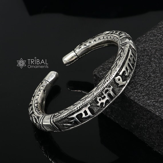 Bal Krishna with Diamond Superior Quality Gold Plated Bracelet for Men -  Style B127 – Soni Fashion®