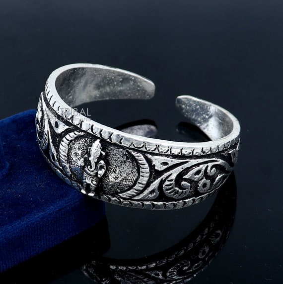925 Sterling Silver Handmade Vintage Lord Ganesha Design Bangle