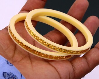 22karat Yellow Gold Handmade Vintage Antique Design Tussi Pattern